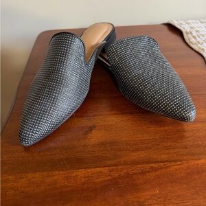 Kelly & Katie Adria Mule